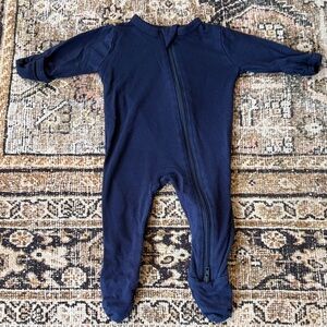 Kyte baby navy zipper footie sleeper (newborn)